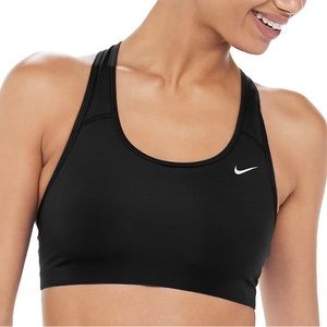 Nike Swoosh Medium Support Sports Bra